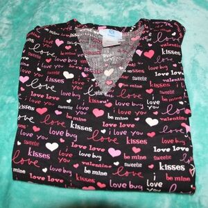 Black and Pink Heart Print Scrub Top